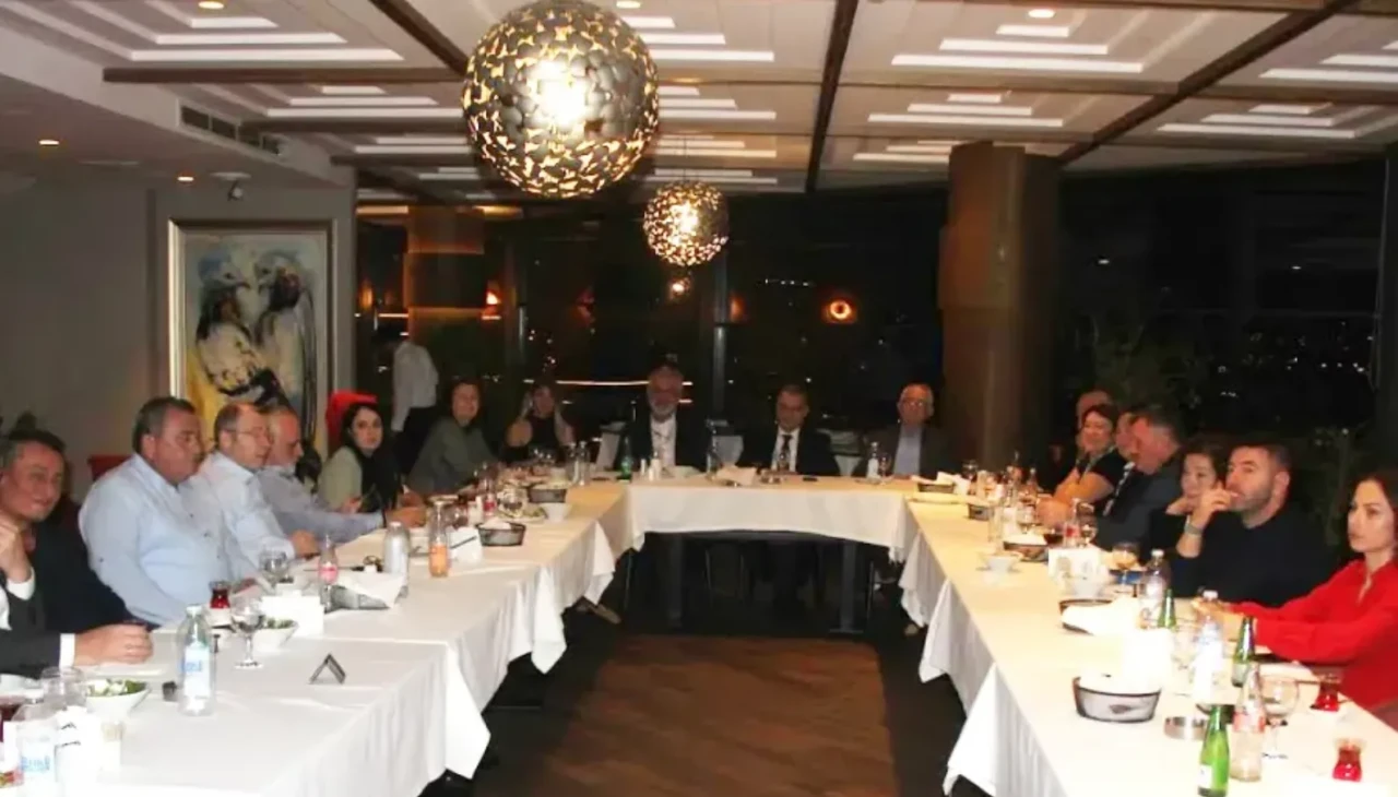 Çerkes İş İnsanları Derneği'nin Onur Konuğu İlkadım Belediye Başkanı İhsan Kurnaz Oldu