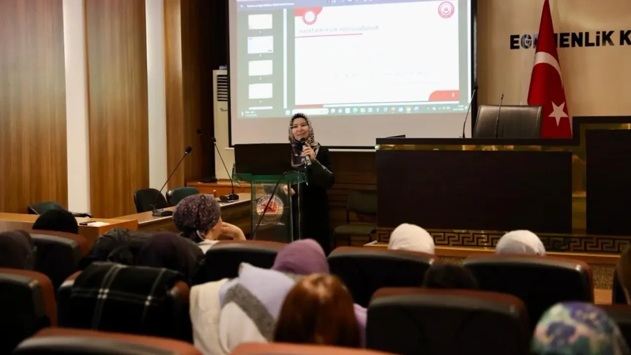 Büyükşehir'den Ailelere Destek Eli: Aile Akademisi Bahar Dönemi Başladı