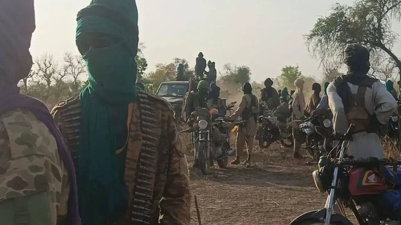 Burkina Faso'daki Saldırıda 100'den Fazla Asker Hayatını Kaybetti