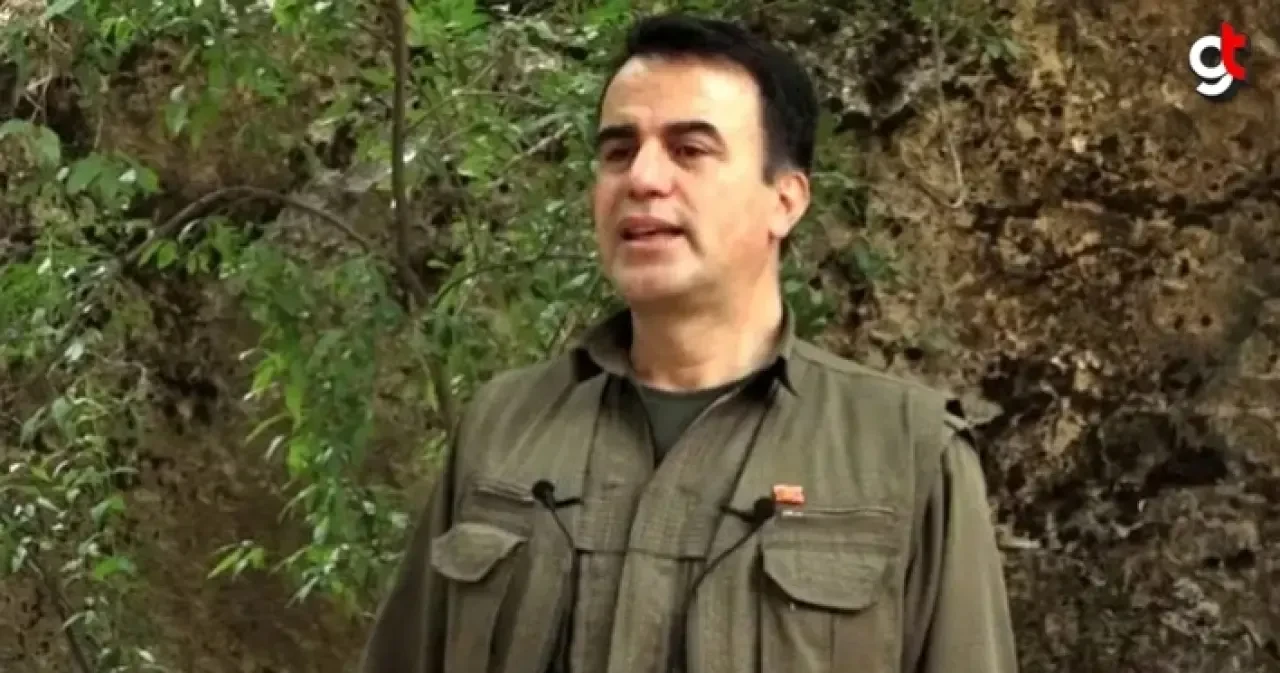 Selahattin Demirtaş'ın PKK'lı kardeşi Nurettin Demirtaş'ın kitabı İBB'ye ait kitapçıda satışa çıktı!