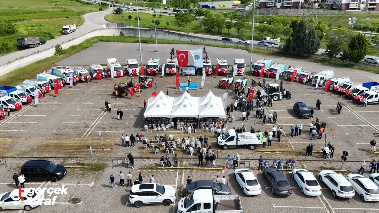 Samsun İlkadım Belediyesi Araç Filosunu  40 Yeni Araç İle Güçlendirdi