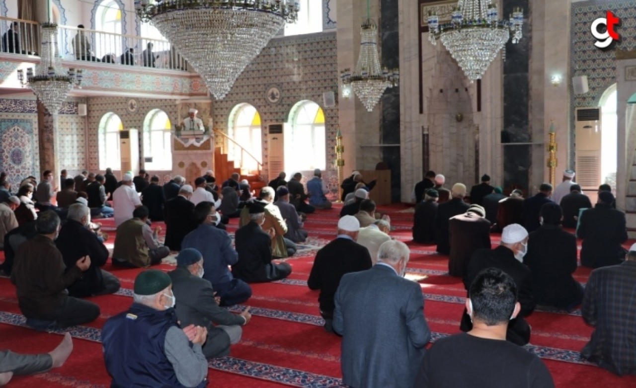 Havza&#039;da Camiler ve Din Görevlileri Haftası dolayısıyla mevlit düzenlendi