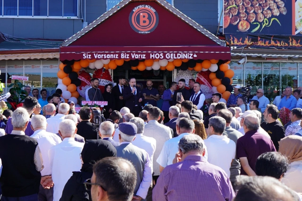 Köfteci Bülent Havza ve Merzifon’da Hizmete Açıldı