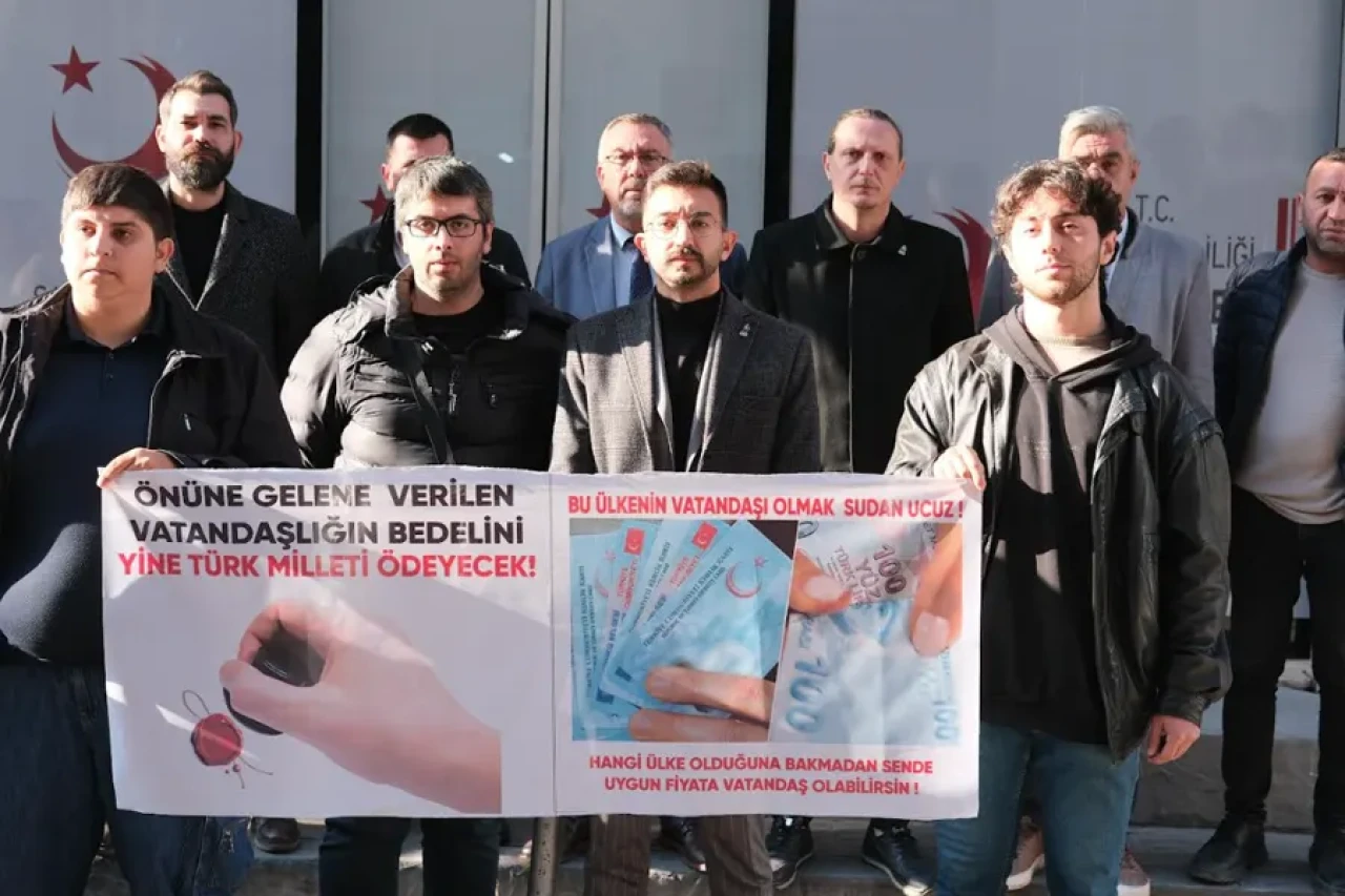 Zafer Partisi Samsun İl Teşkilatı’ndan Kimlik Skandalına Sert Tepki