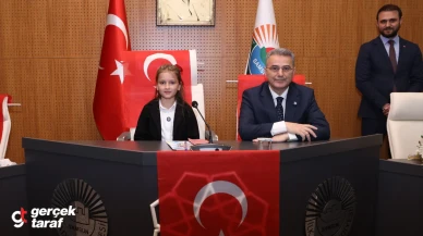 İlkadım'da 23 Nisan Coşkusu: Başkan Kurnaz Koltuğu Minik Elvin Tanem'e Devretti