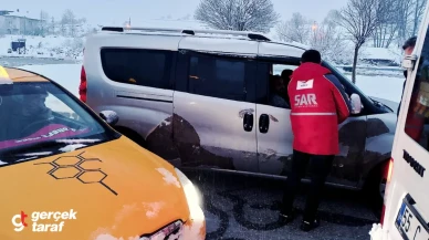Kavak’ta Yoğun Kar Yağışı Ulaşımı Aksattı