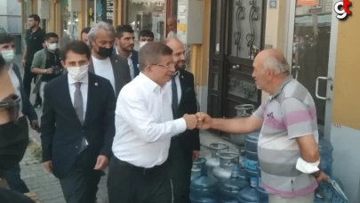 Gelecek Partisi Genel Başkanı Davutoğlu, Samsun'da partisinin ilçe başkanlığının açılışına katıldı: