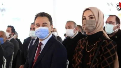 DEVA Partisi Genel Başkanı Ali Babacan, partisinin Trabzon'daki ilçe kongresine katıldı: