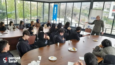 Gazetecilik Alkış Değil, Vicdan İster