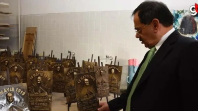 100'üncü yıl anısına yapılan kabartma tabloları devlet büyüklerimize hediye edeceğiz