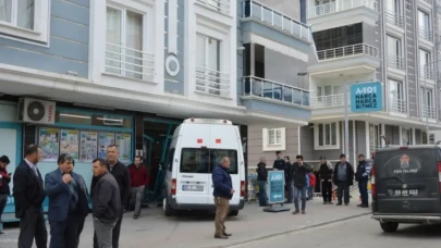Öğrenci servisi markete girdi