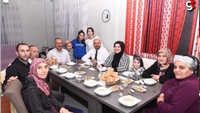 Başkan Hasan Togar'dan Çat Kapı İftar