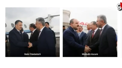 Bakanlardan biri Samsun’a özel jetle diğeri tarifeli uçakla geldi!
