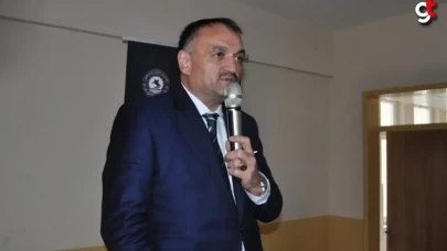 Salıpazarı Belediye Başkanı Halil Akgül ‘Gençlik Çalıştayı’na katıldı