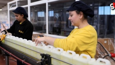 Kolonya stoklayan vatandaşlar panik yapmasın