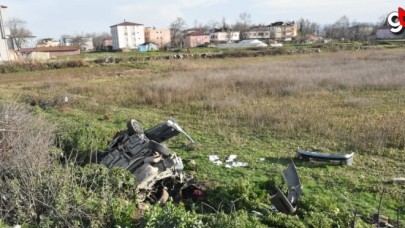 Samsun'da otomobil şarampole devrildi: 2 yaralı