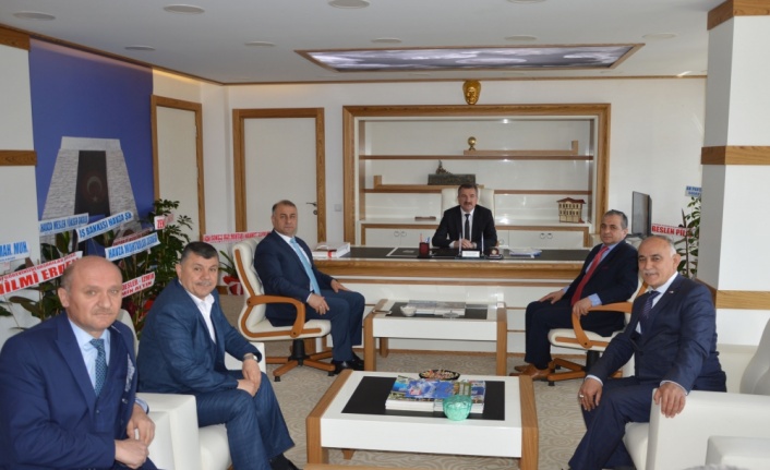 Havza Belediye Başkanı Özdemir'e ziyaretler