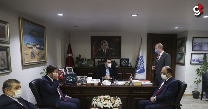 Çevre ve Şehircilik Bakanı Murat Kurum, Bartın’da Amasra ve Ulus Belediyesine ziyarette bulundu