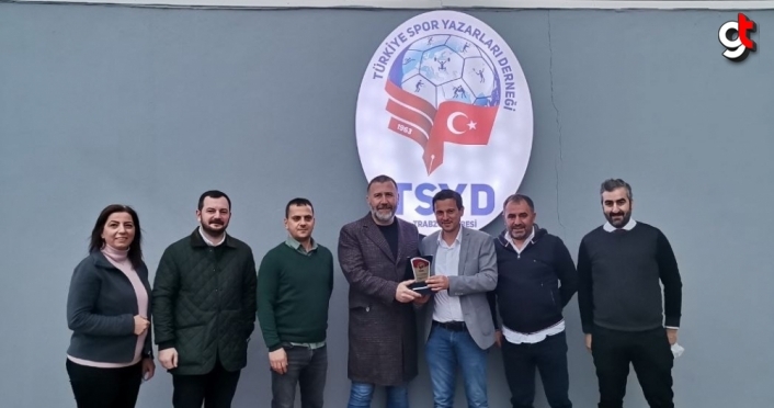 Trabzonspor Asbaşkanı Mehmet Yiğit Alp, TSYD Trabzon Şubesi'ni ziyaret etti: