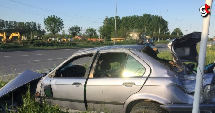 Samsun'da otomobil hafif ticari araçla çarpıştı: 3 yaralı