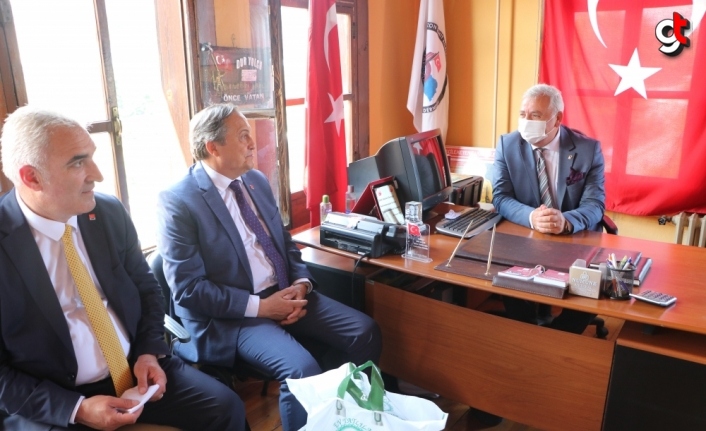 CHP, 40 kişilik heyet ile Trabzon'da ziyaretlerde bulunuyor