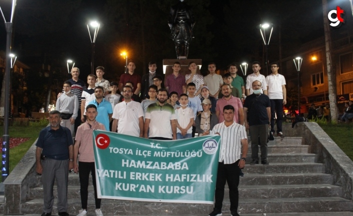 Tosya'da hafız adayları için İstanbul gezisi düzenlendi