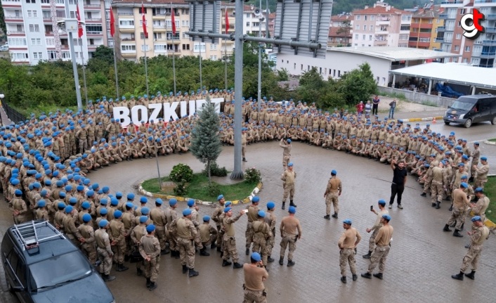 Sel afeti nedeniyle Bozkurt'ta görev yapan komandoların bir bölümü ilçeden ayrıldı