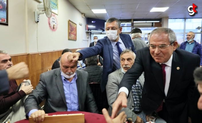CHP'li Ağbaba ve Özel, Samsun'da gündemi değerlendirdi