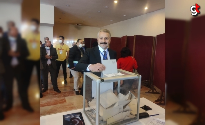Eskrimde Murat Atalı yeniden başkan seçildi: