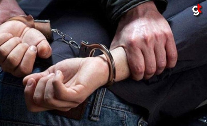 Samsun Canik'te 2 uyuşturucu satıcısı tutuklandı