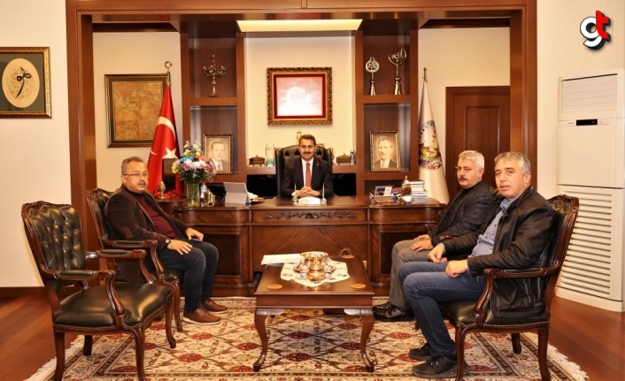 Tokat'ta esnaftan Belediye Başkanı Eyüp Eroğlu'na ziyaret