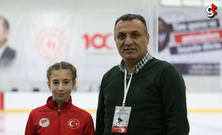 Artistik Buz Pateni Türkiye Şampiyonası başladı