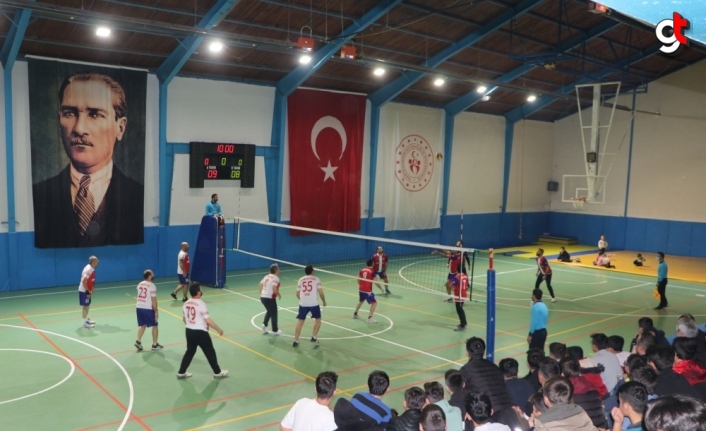 Havza'da Öğretmenler Günü Voleybol Turnuvası sona erdi