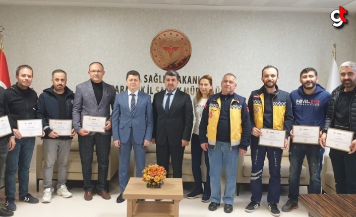 Batı Karadeniz'deki selde görev alan sağlık personeline teşekkür belgeleri verildi