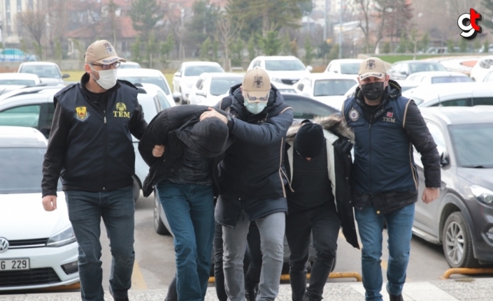 GÜNCELLEME - Bolu'da DEAŞ operasyonunda 2 zanlı tutuklandı