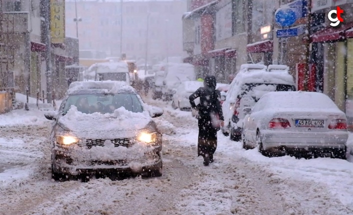 Kar yağışı Bozkurt'ta etkili oluyor