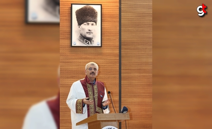 SBÜ Trabzon Tıp Fakültesi'nde akademik yıl açılış töreni yapıldı