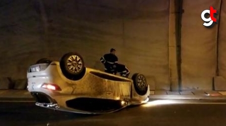 Sinop’ta tünelde devrilen otomobilin sürücüsü yaralandı