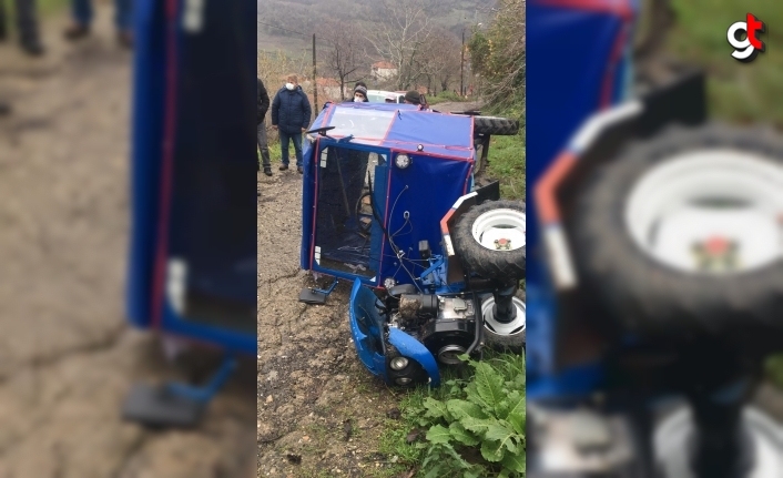 Zonguldak'ta devrilen tarım aracındaki 3 kişi yaralandı