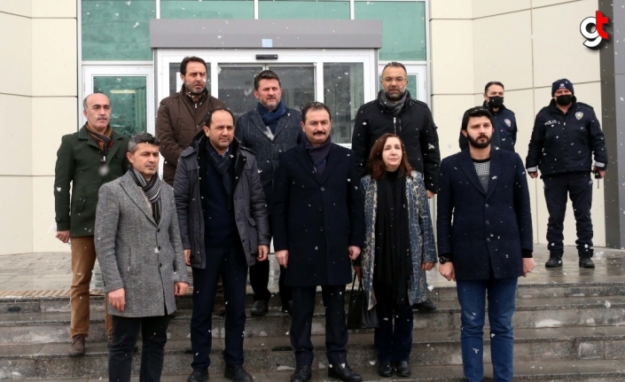 AK Parti teşkilatlarından Kabaş, CHP'li Özkoç ve Erdoğdu için suç duyurusu