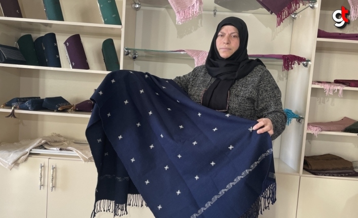 Bayburt'ta kadın ehram dokuma ustası, mesleğini geleceğe taşımak istiyor