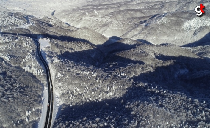 Bolu Dağı'nda kar manzarası dronla görüntülendi