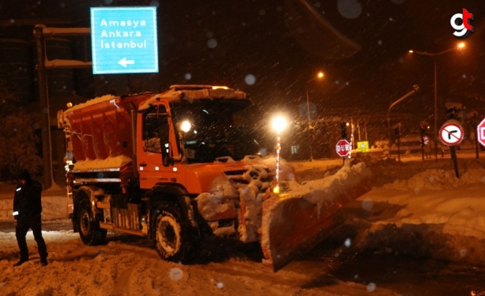 Samsun-Ankara kara yolunda ulaşım kontrollü sağlanıyor