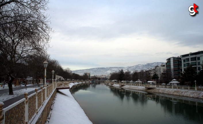 Tokat, Kastamonu ile Çorum'da kar ve soğuk hava etkili oluyor