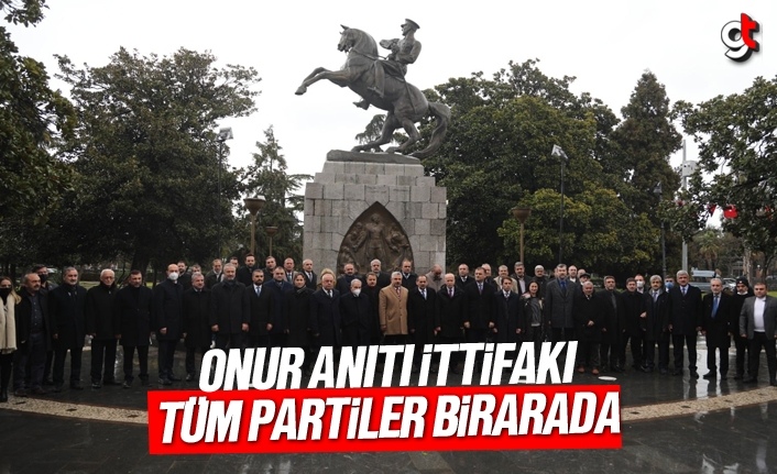 Samsun'da tüm siyasi partiler 'Onur Anıtı İttifakı' oluşturdu
