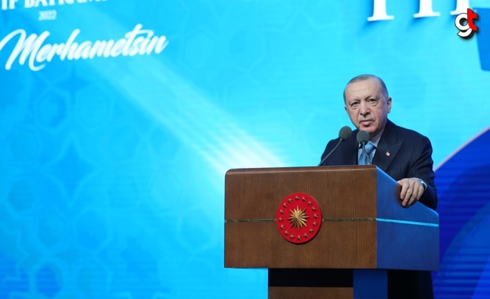 Cumhurbaşkanı Erdoğan: Rabbim tüm hekimlerimizden razı olsun, yokluklarını göstermesin