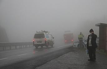 Zonguldak'ta yoğun sis etkili oluyor