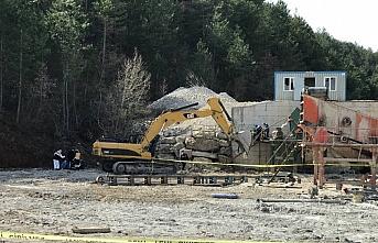 Karabük'te kum ocağındaki taş kırma makinesine sıkışan 2 işçi öldü
