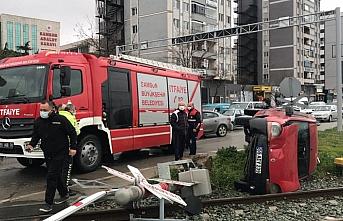 Samsun'da hafif ticari araç devrildi: 1 yaralı