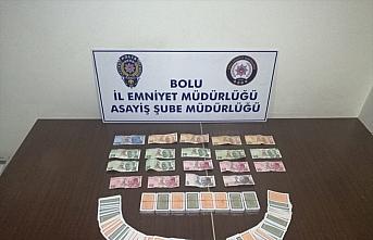 Bolu'da Kovid-19 tedbirlerini ihlal ederek evde kumar oynayan 6 kişiye para cezası kesildi